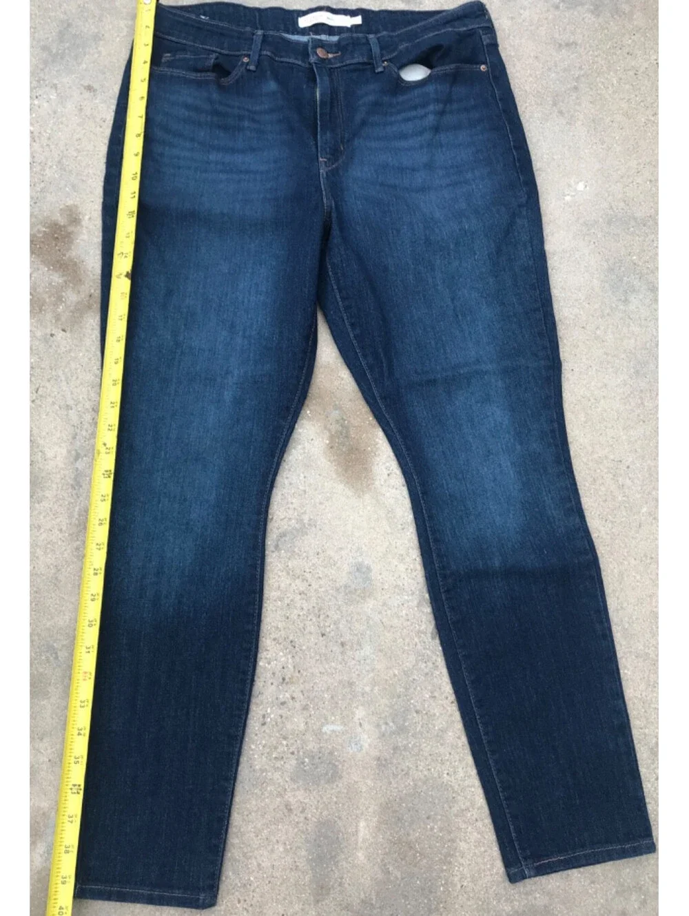 Levi Strauss Signature Women's Mid Rise Skinny Blue Jeans Fade 14M W32 x L30